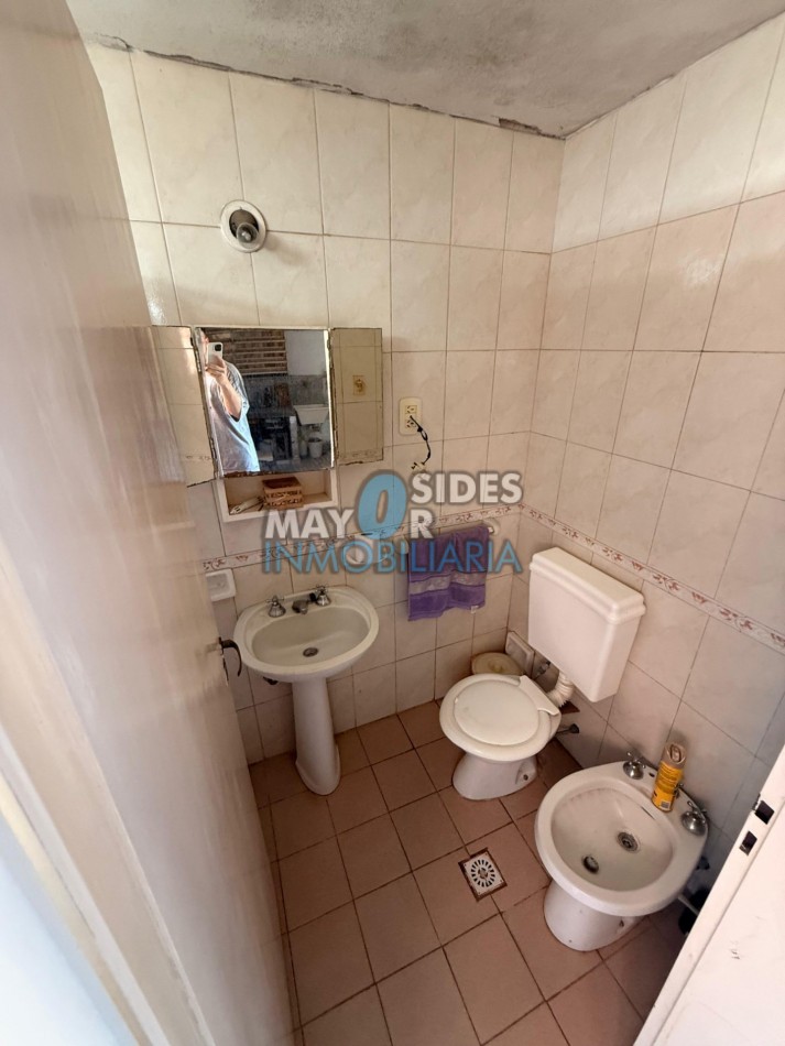 CASA EN VENTA sobre calle Balbin