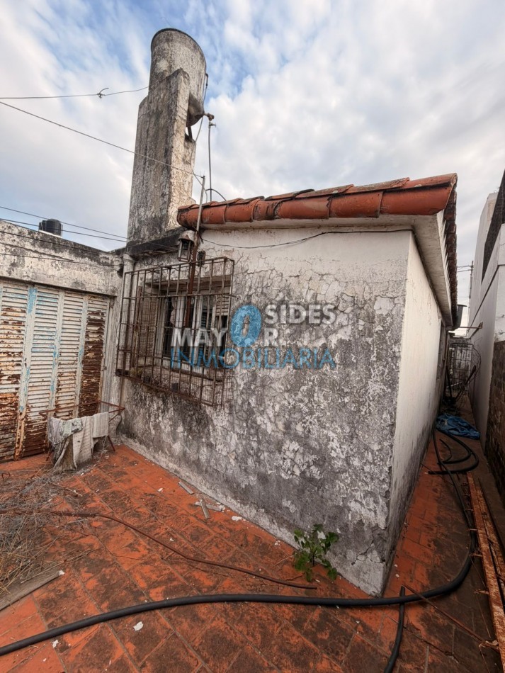 CASA A RECICLAR SOBRE AV ZANNI
