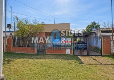 CASA EN VENTA sobre calle Balbin