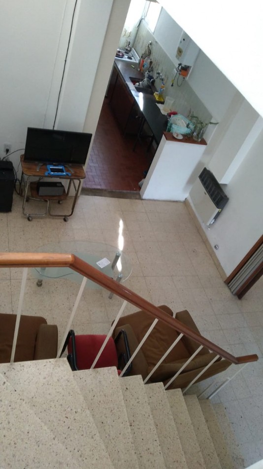 Casa sobre Av Zanni 