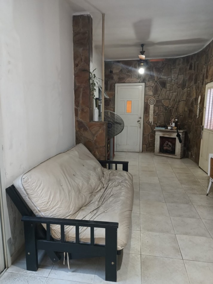 Casa con Local + Galpon 