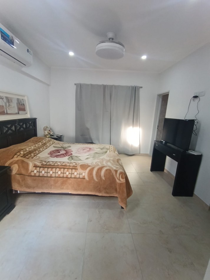 Brisas del Acceso Norte casa c/lote 800 m2