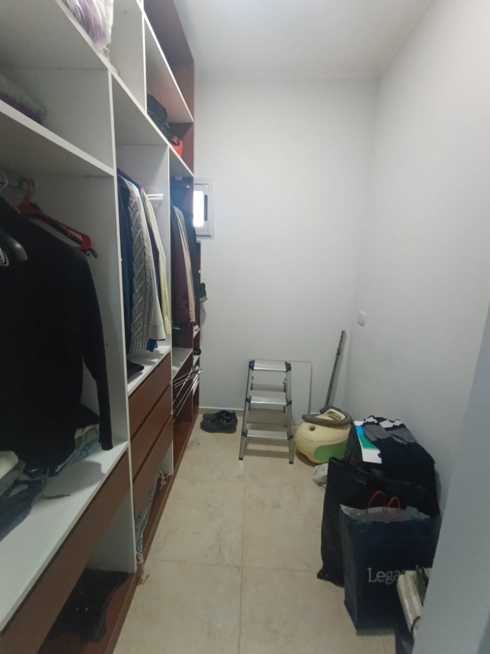 Brisas del Acceso Norte casa c/lote 800 m2