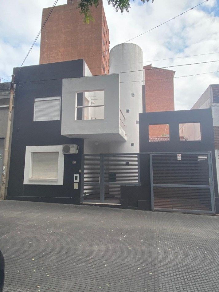 Calle La Rioja Zona Facultad Ciencias economicas 