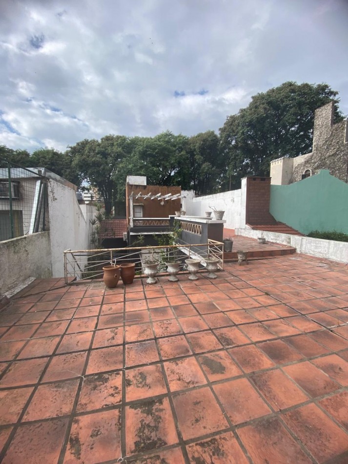 Calle La Rioja Zona Facultad Ciencias economicas 