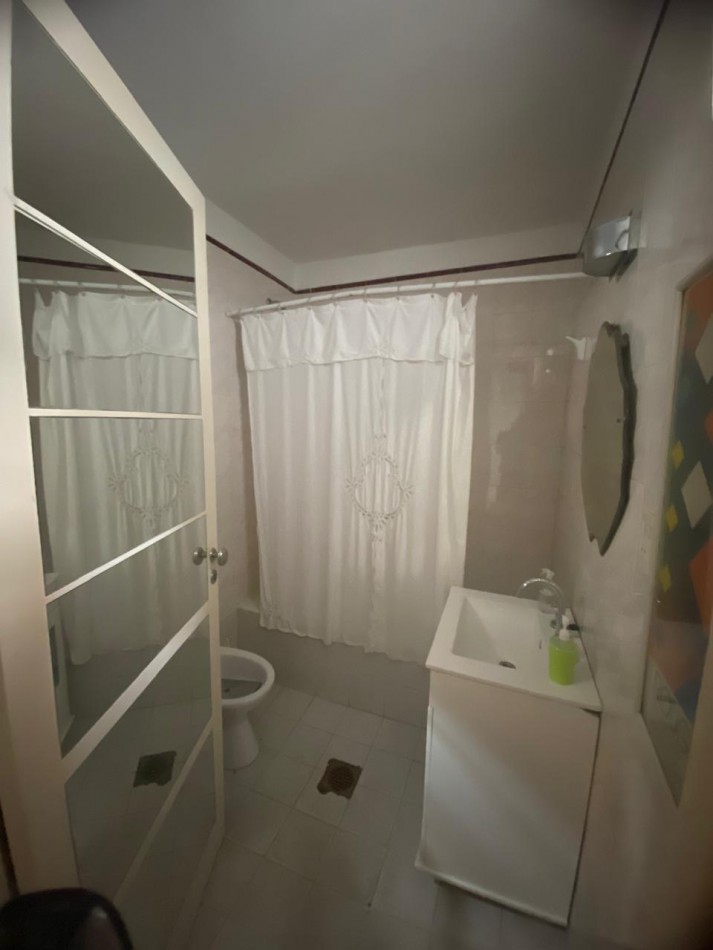 Calle La Rioja Zona Facultad Ciencias economicas 