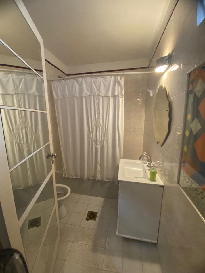 Calle La Rioja Zona Facultad Ciencias economicas 