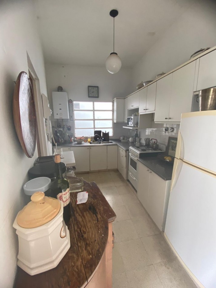 Calle La Rioja Zona Facultad Ciencias economicas 