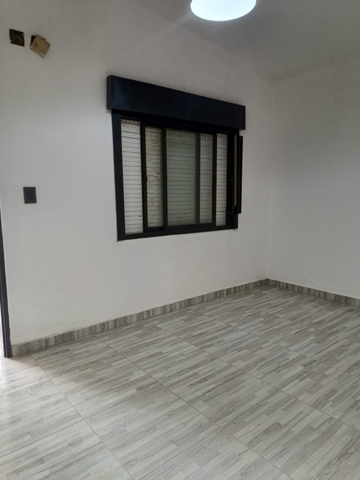 Casa a 2 cuadras de Av Zanni 