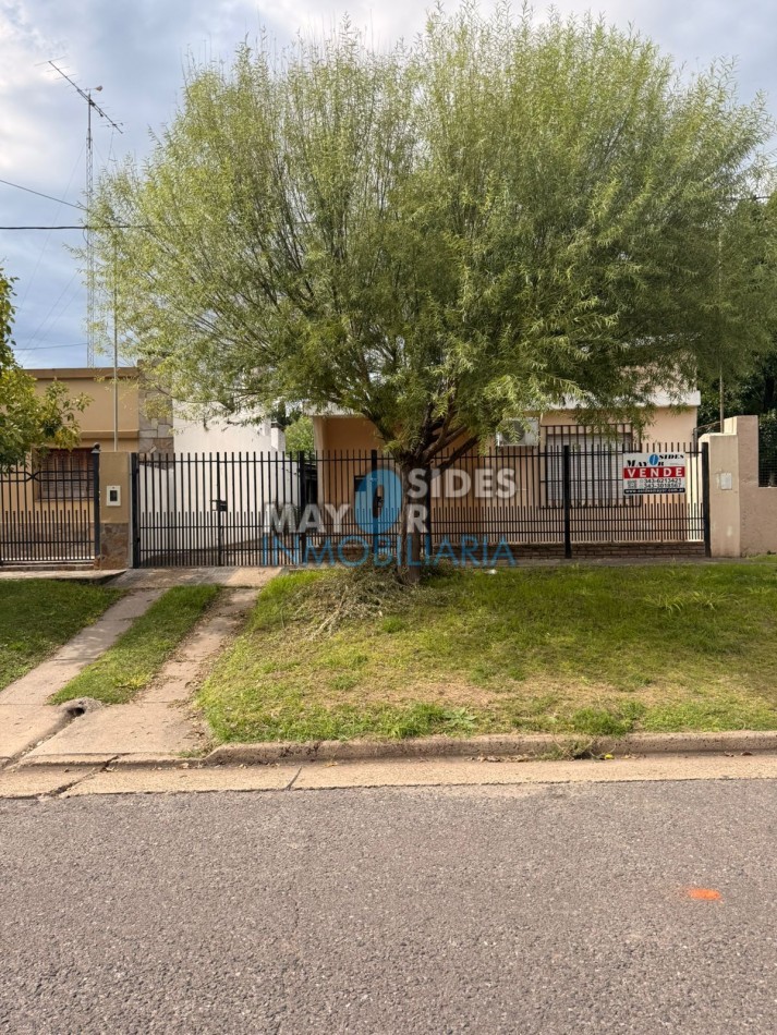 VENTA CALLE SOURIGUES 1019