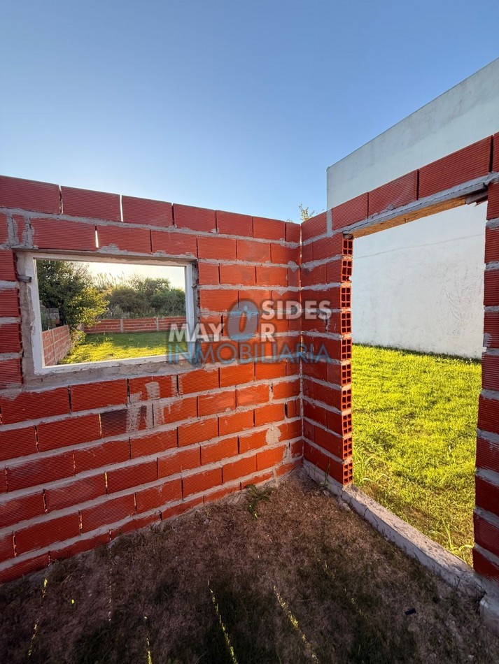 ¡Oportunidad! Casa a terminar sobre lote propio de 300 m²