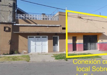 Galpon mas local salida a 2 calles