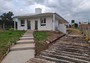 Brisas del Acceso Norte casa c/lote 800 m2